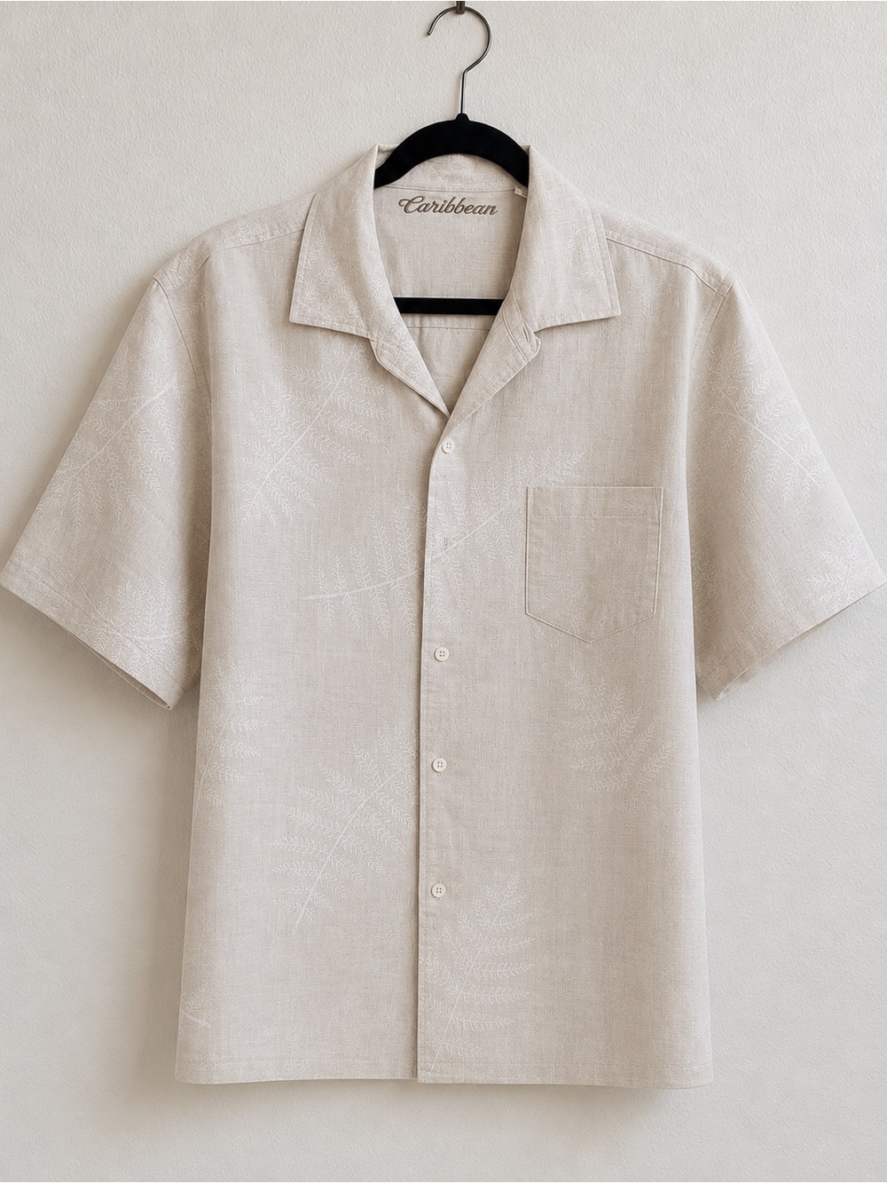 EUC 100% linen Caribbean Short Sleeve Camp Shirt in Light Beige